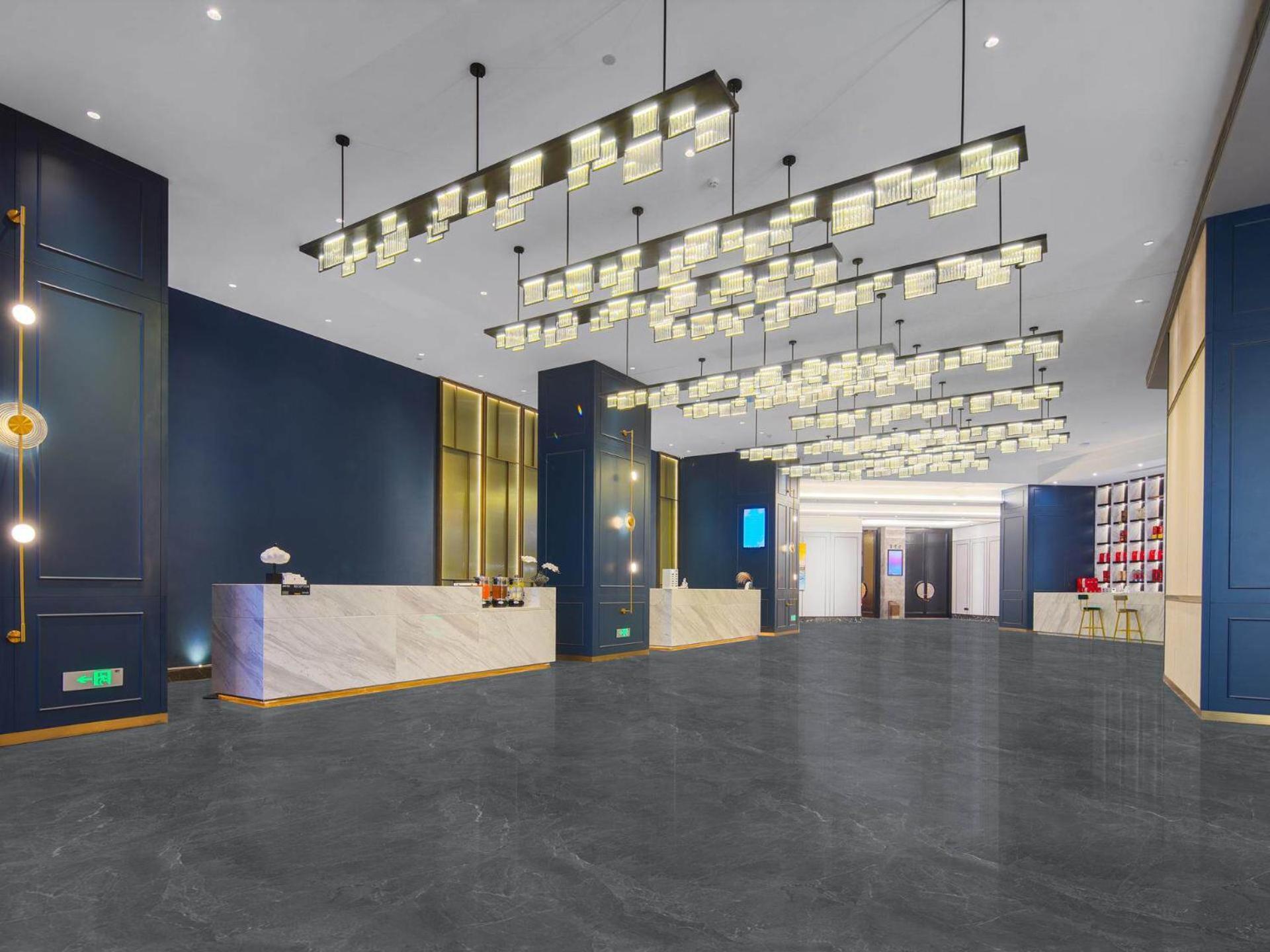 Park Inn By Radisson Nanchong Yilong Star City Plaza Εξωτερικό φωτογραφία